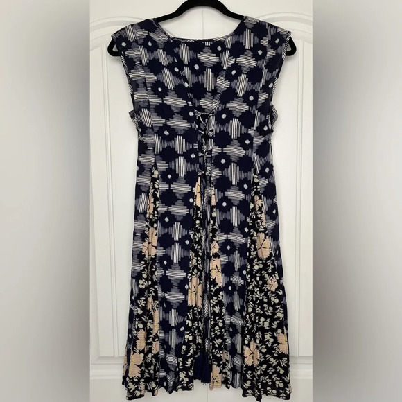 Anthropologie Maeve Handkerchief Dress size‎ X-Small - Picture 2 of 6